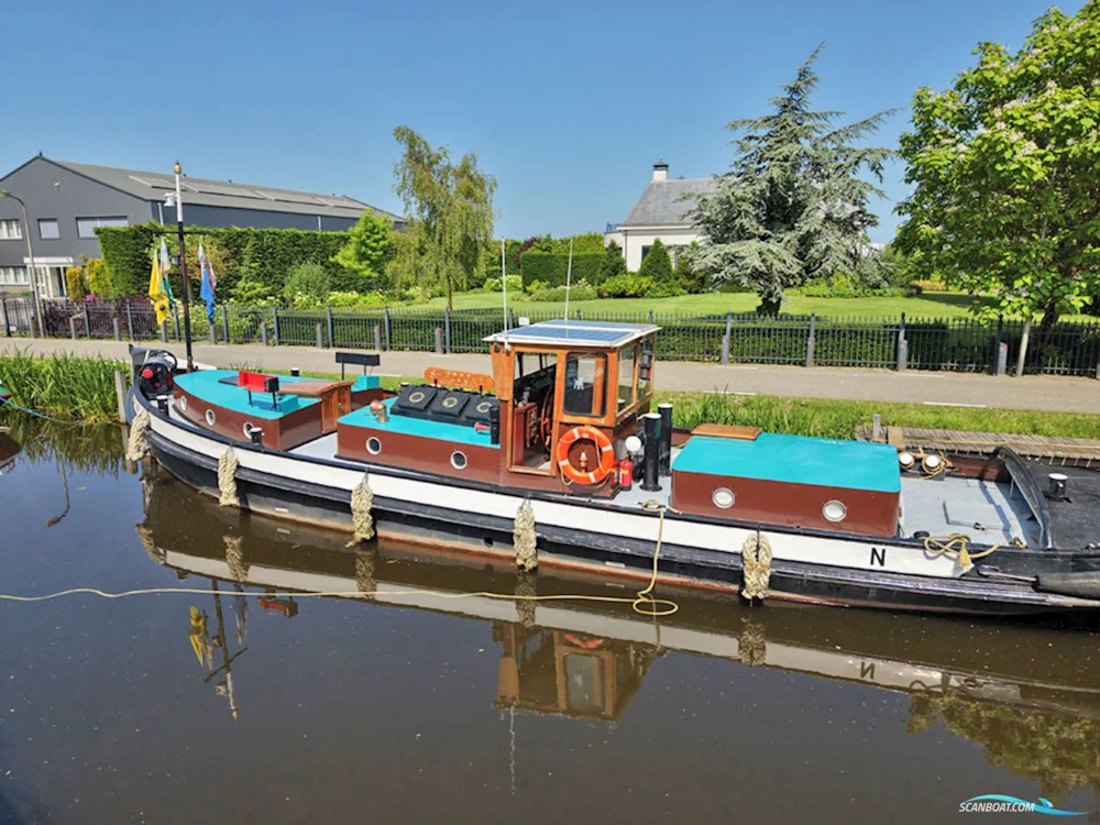 BoatPhoto.alt