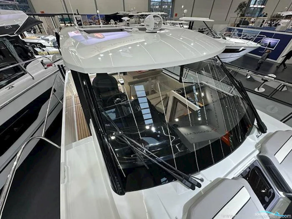 BoatPhoto.alt