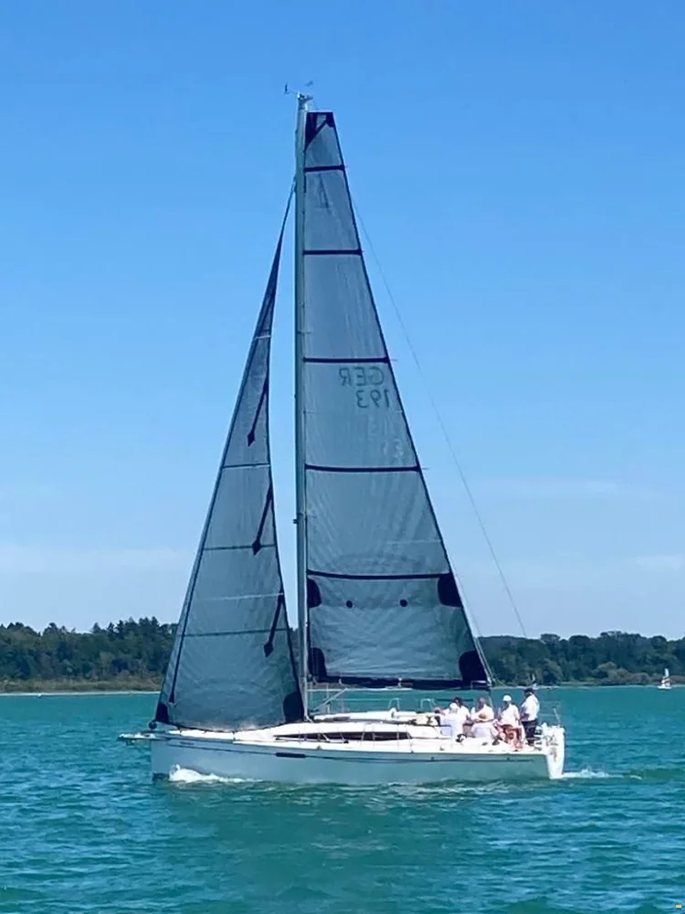 BoatPhoto.coverAlt