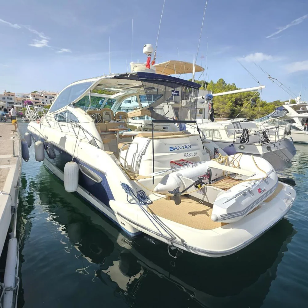 BoatPhoto.coverAlt