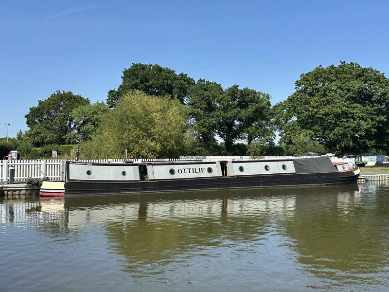 BoatPhoto.alt