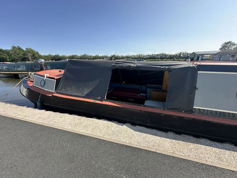 BoatPhoto.alt