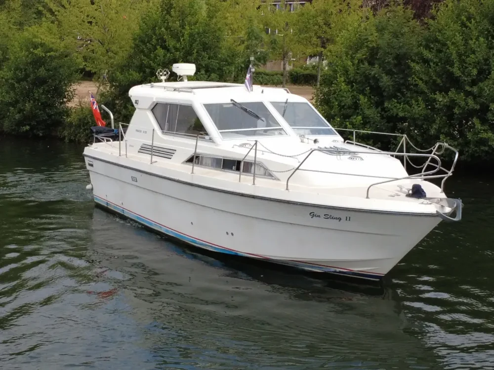 BoatPhoto.coverAlt