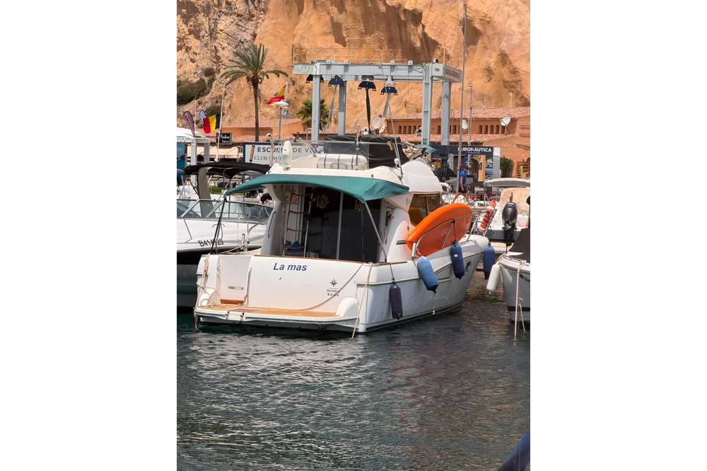 BoatPhoto.alt
