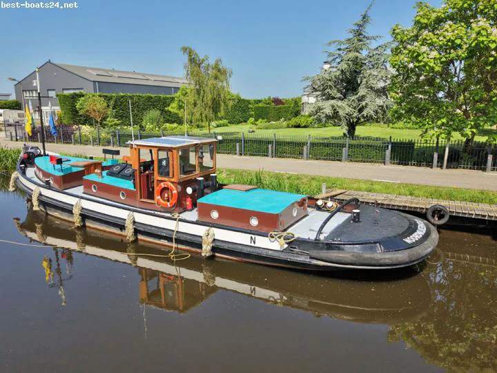 BoatPhoto.alt