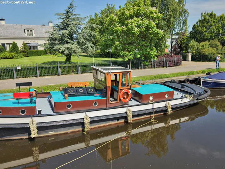 BoatPhoto.alt