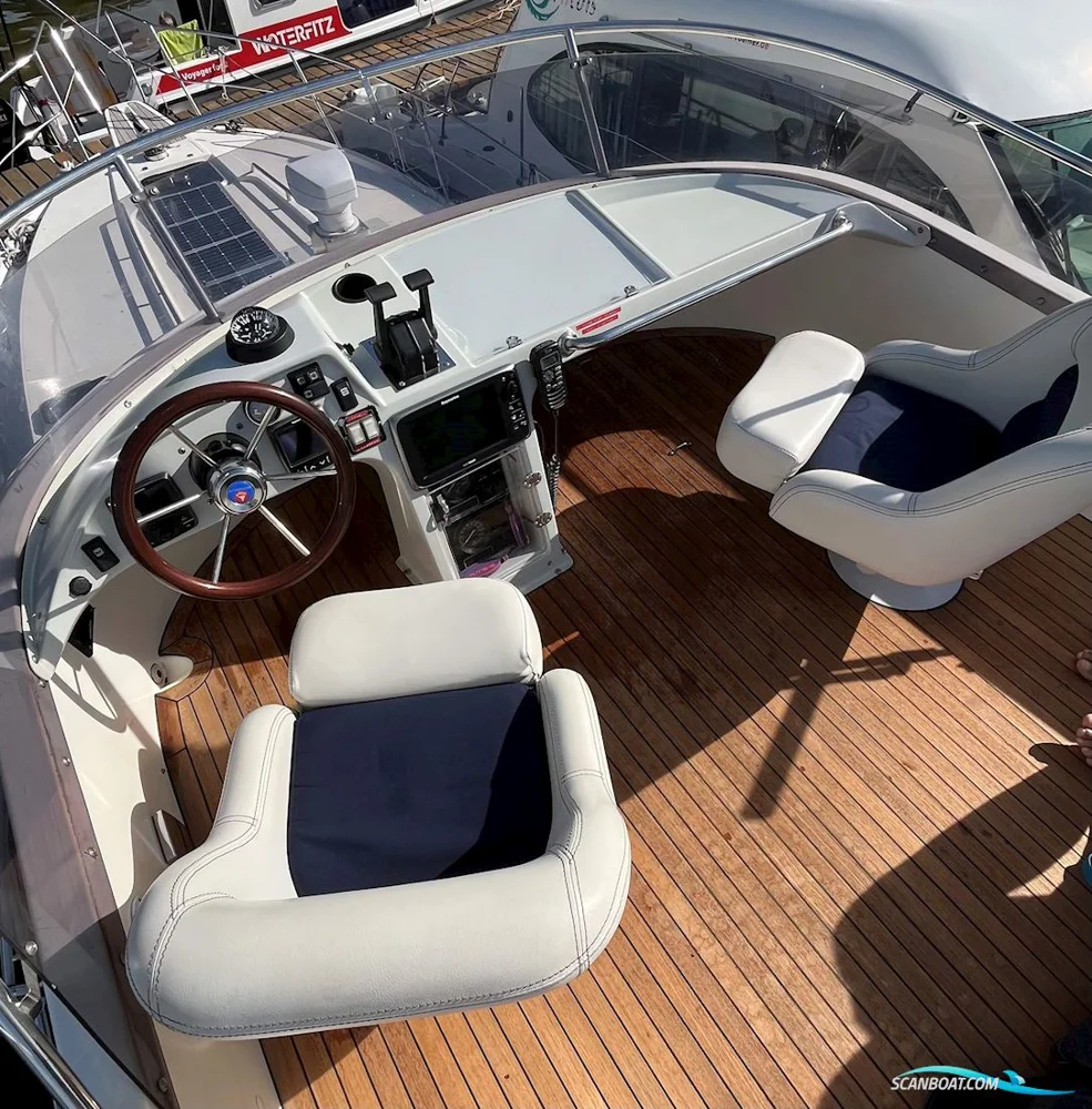 BoatPhoto.alt