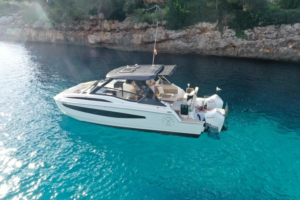 BoatPhoto.alt