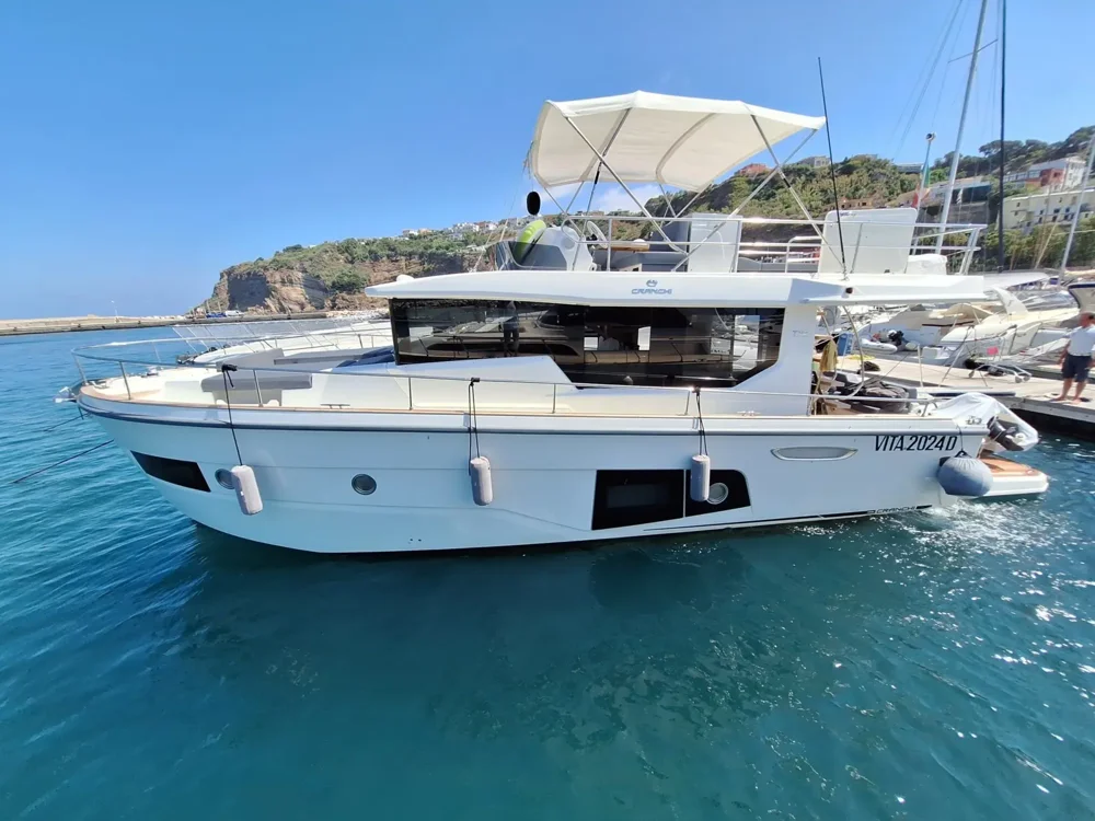 BoatPhoto.coverAlt