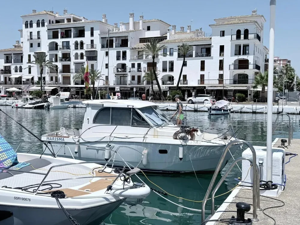 BoatPhoto.alt