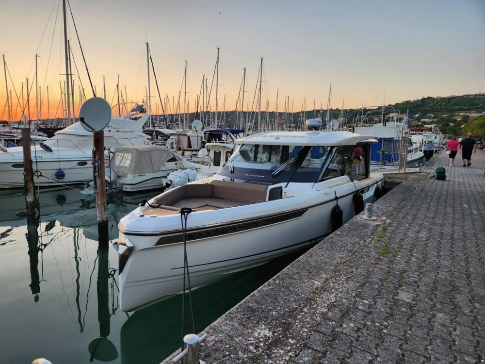 BoatPhoto.coverAlt