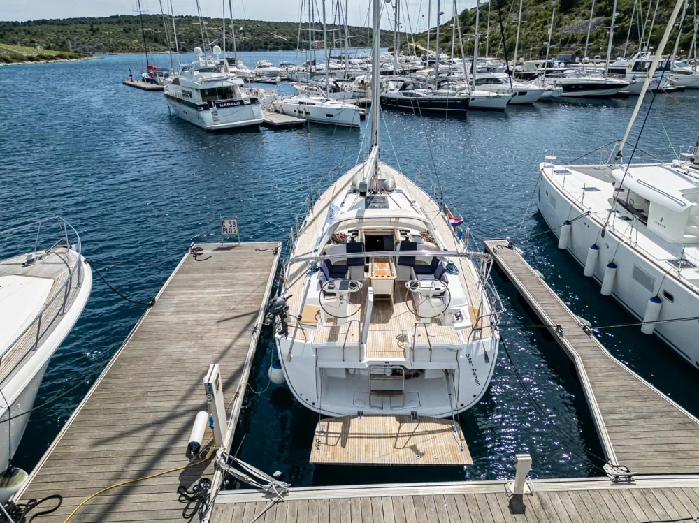 2014 Bavaria Cruiser 56 for sale in Croatia, photo 5 of 5