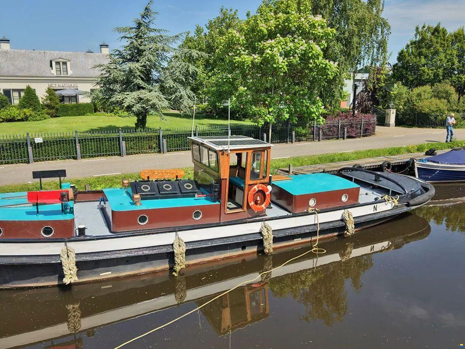 BoatPhoto.alt
