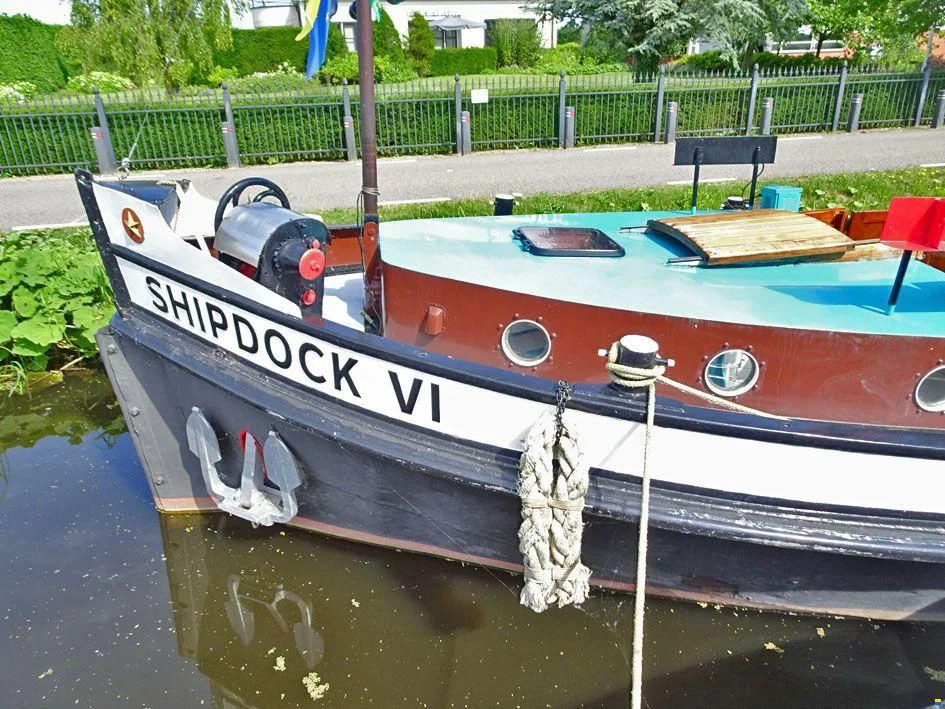 BoatPhoto.alt