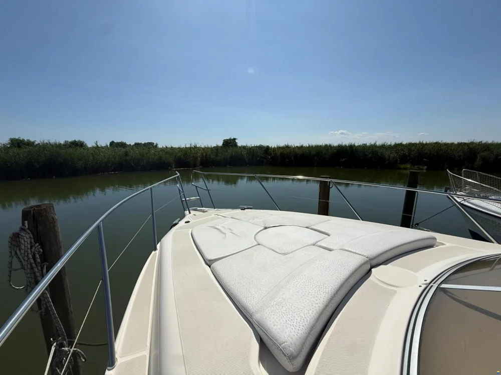 BoatPhoto.coverAlt