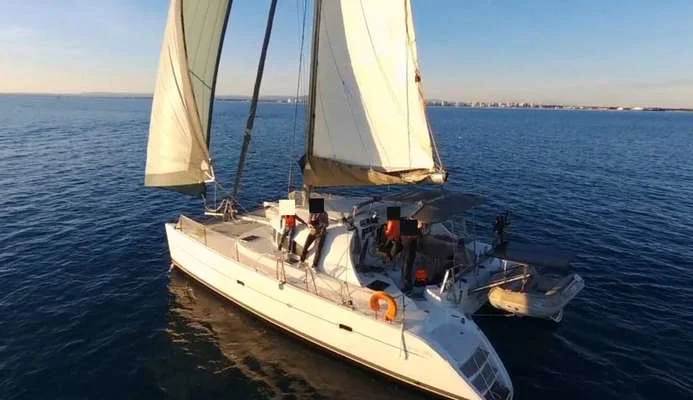 BoatPhoto.alt