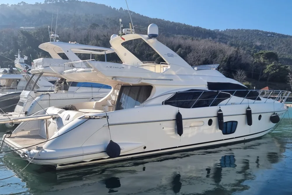 BoatPhoto.alt