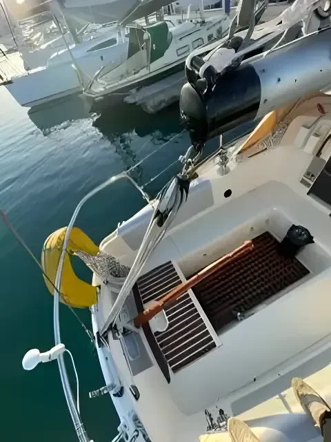 BoatPhoto.alt