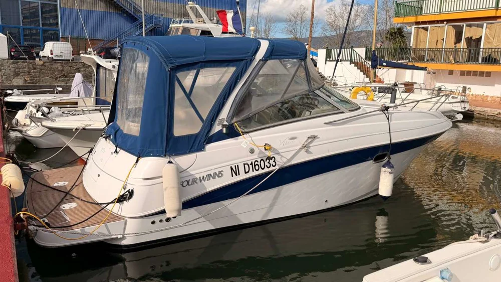 BoatPhoto.coverAlt