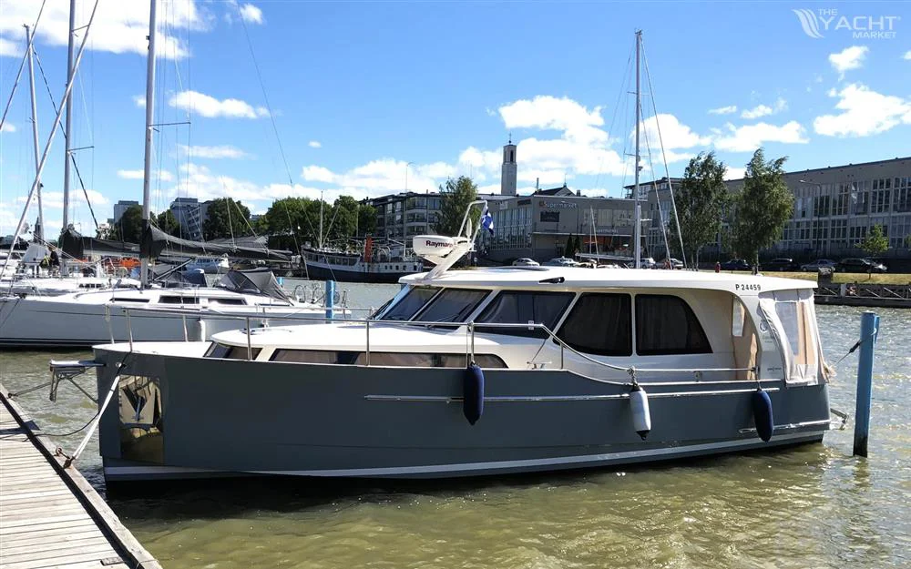 BoatPhoto.alt