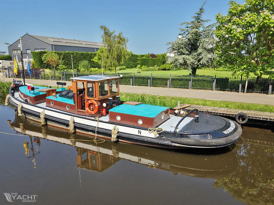 BoatPhoto.alt