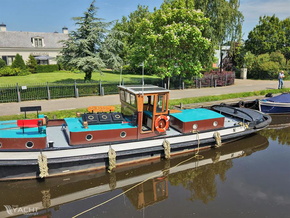 BoatPhoto.alt