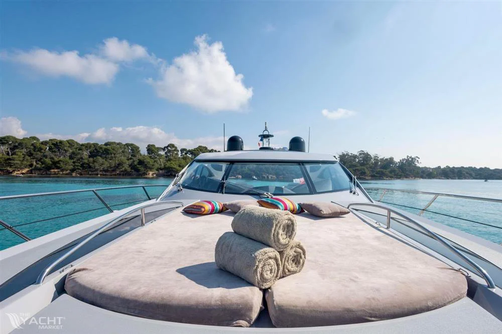 BoatPhoto.alt