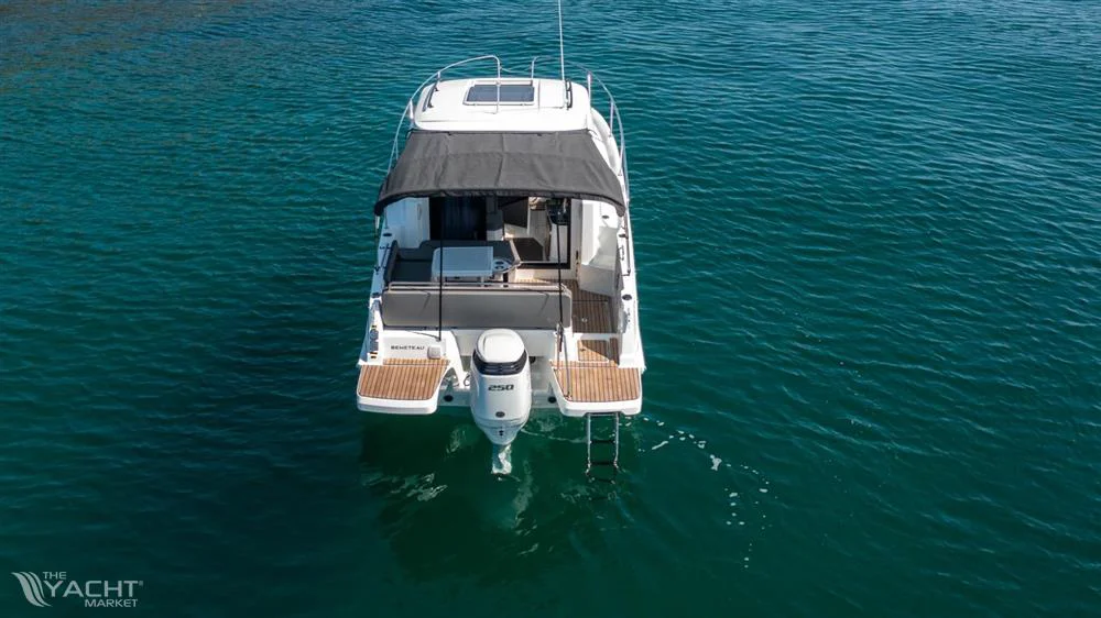 BoatPhoto.alt