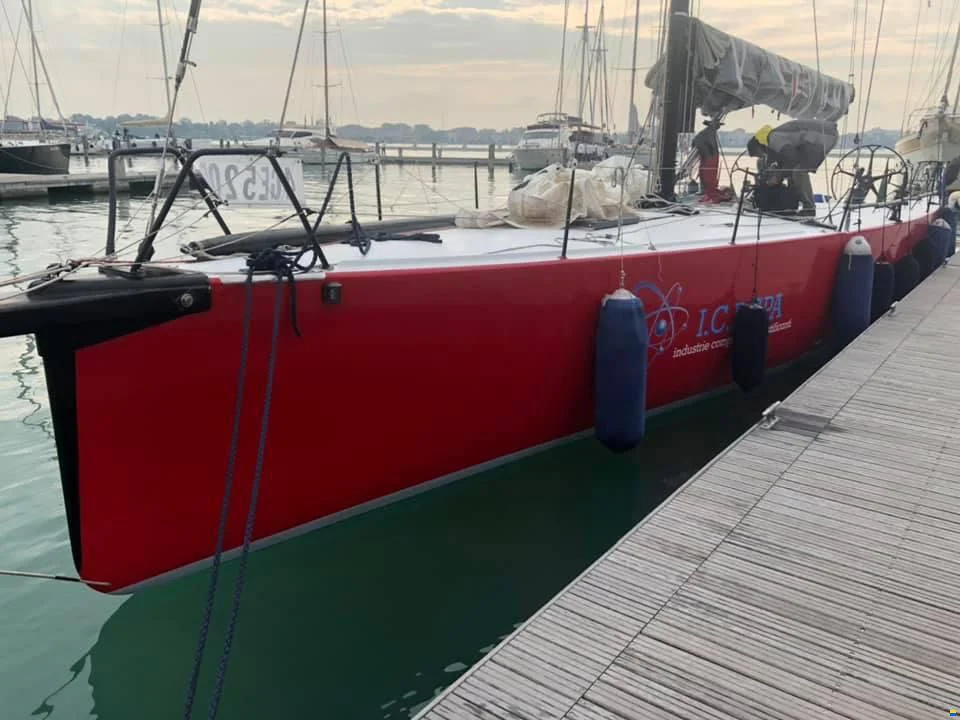 BoatPhoto.alt