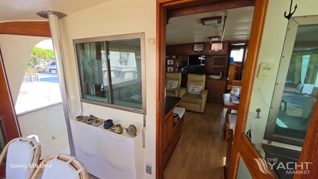 BoatPhoto.coverAlt