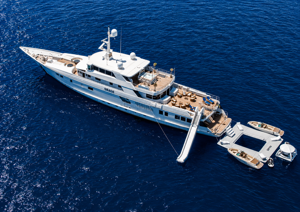 BoatPhoto.coverAlt