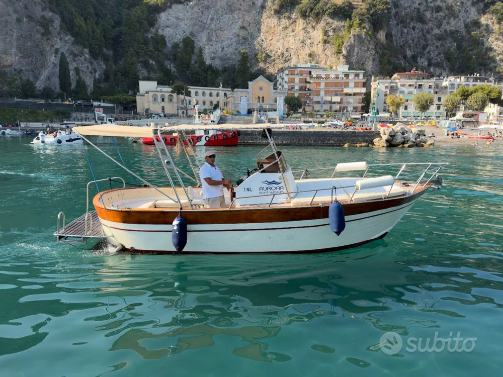BoatPhoto.coverAlt