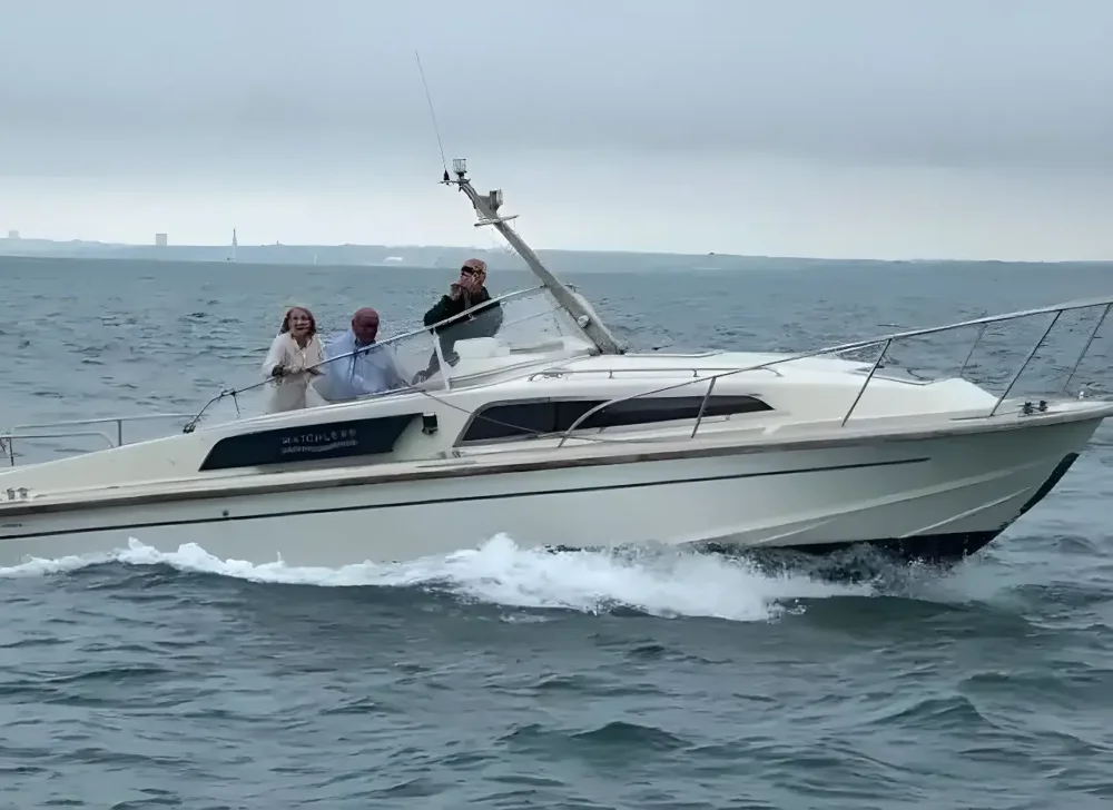 BoatPhoto.alt