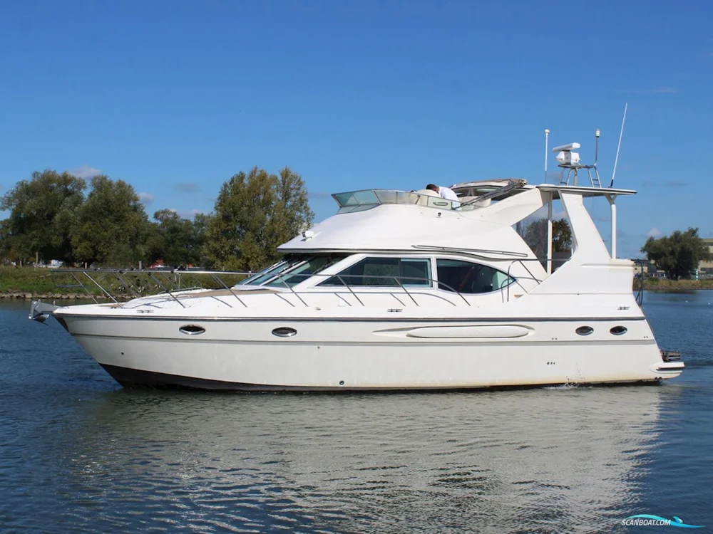 BoatPhoto.coverAlt