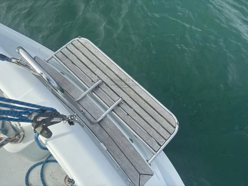 BoatPhoto.alt