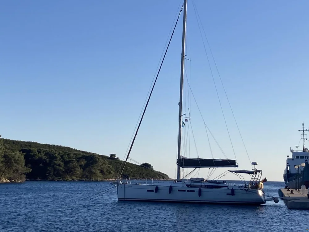 BoatPhoto.coverAlt