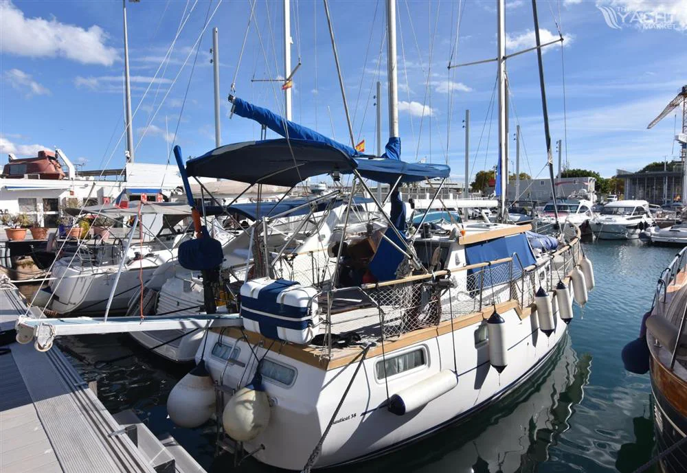 BoatPhoto.alt