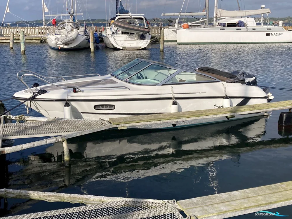 BoatPhoto.alt