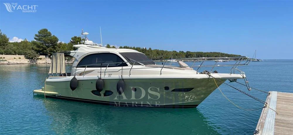 BoatPhoto.coverAlt