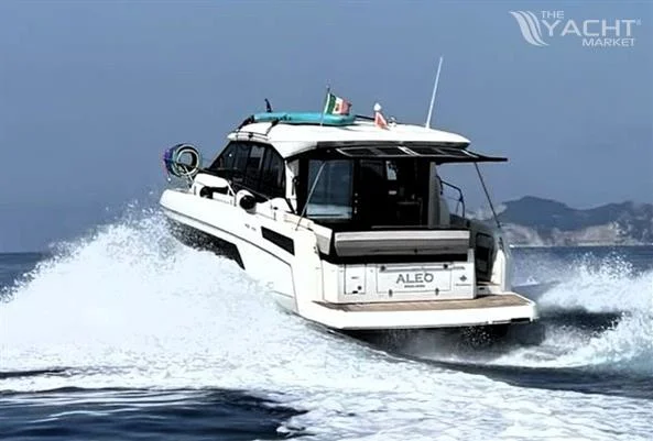 BoatPhoto.alt
