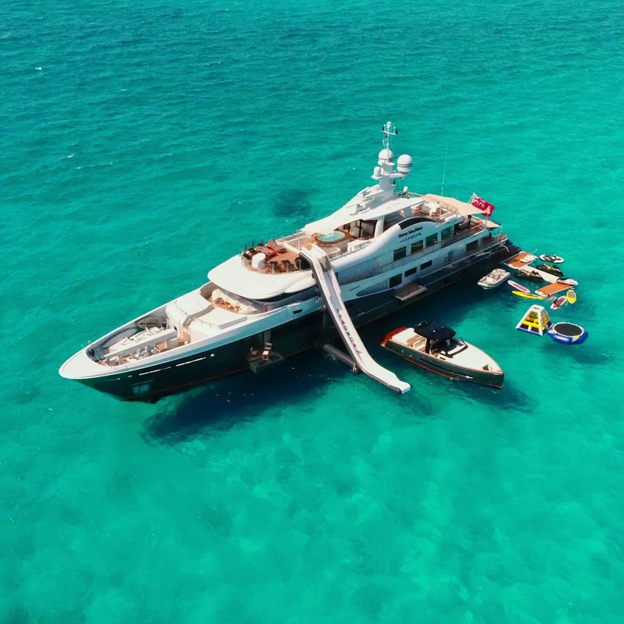 BoatPhoto.alt