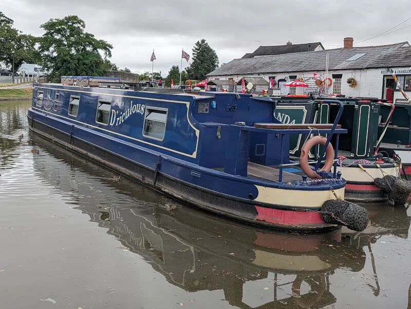 BoatPhoto.coverAlt