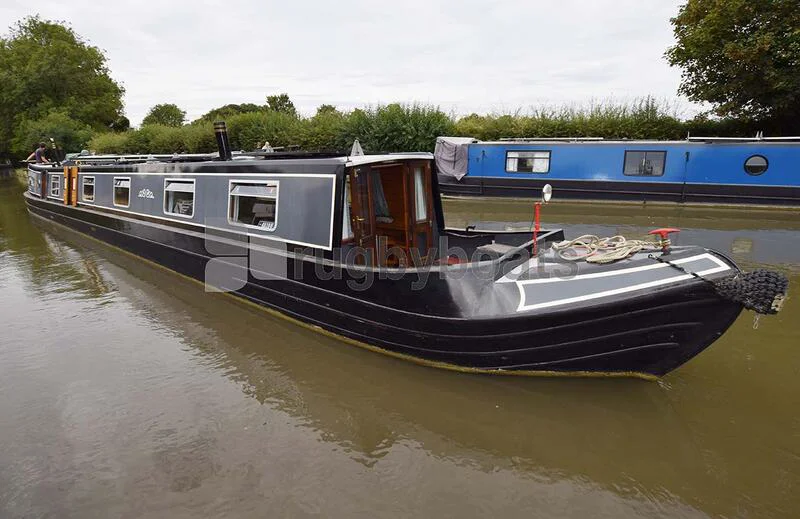 BoatPhoto.coverAlt