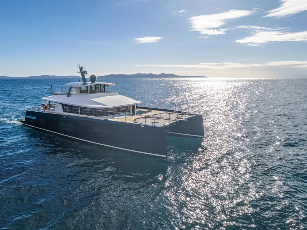 BoatPhoto.coverAlt