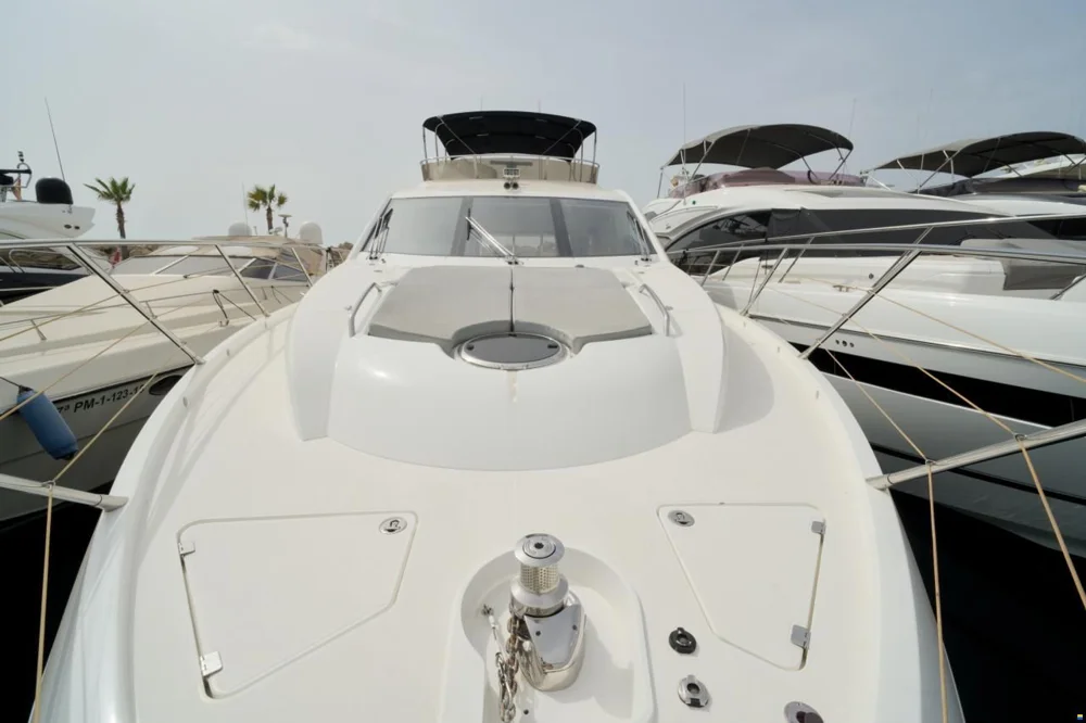 BoatPhoto.coverAlt