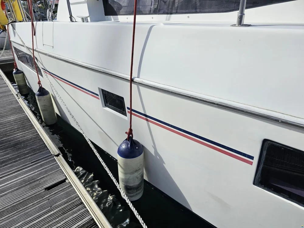2018 Leopard Catamarans 40 for sale in Saint Lucia, photo 4 of 5