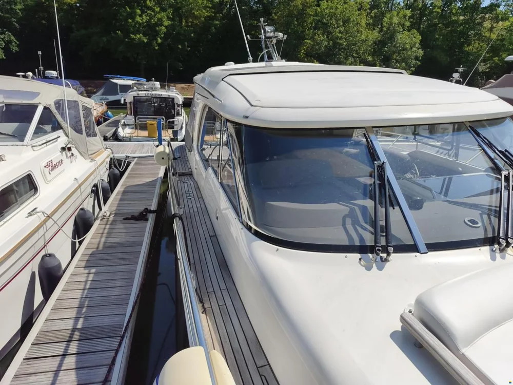 BoatPhoto.alt