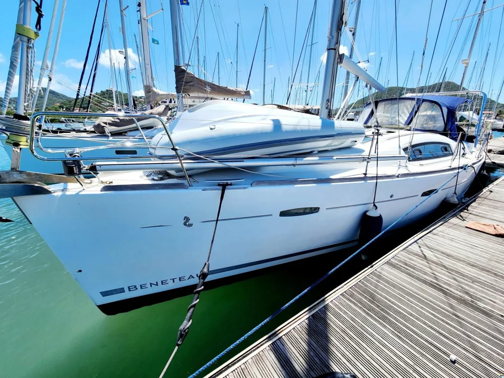 BoatPhoto.coverAlt