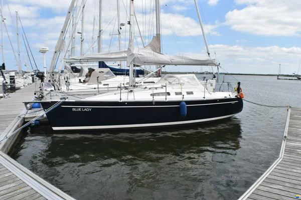 BoatPhoto.coverAlt