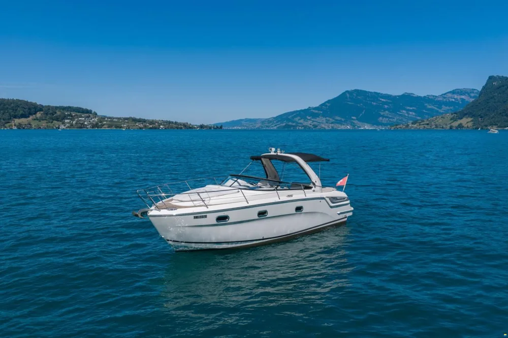BoatPhoto.coverAlt